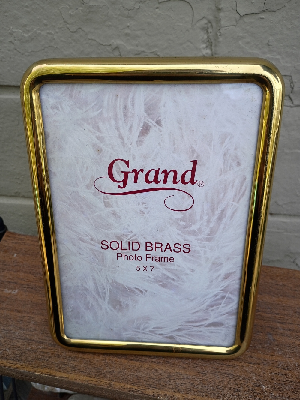 Vtg Solid Brass Grand Sleek 5 x 7 Picture Frame